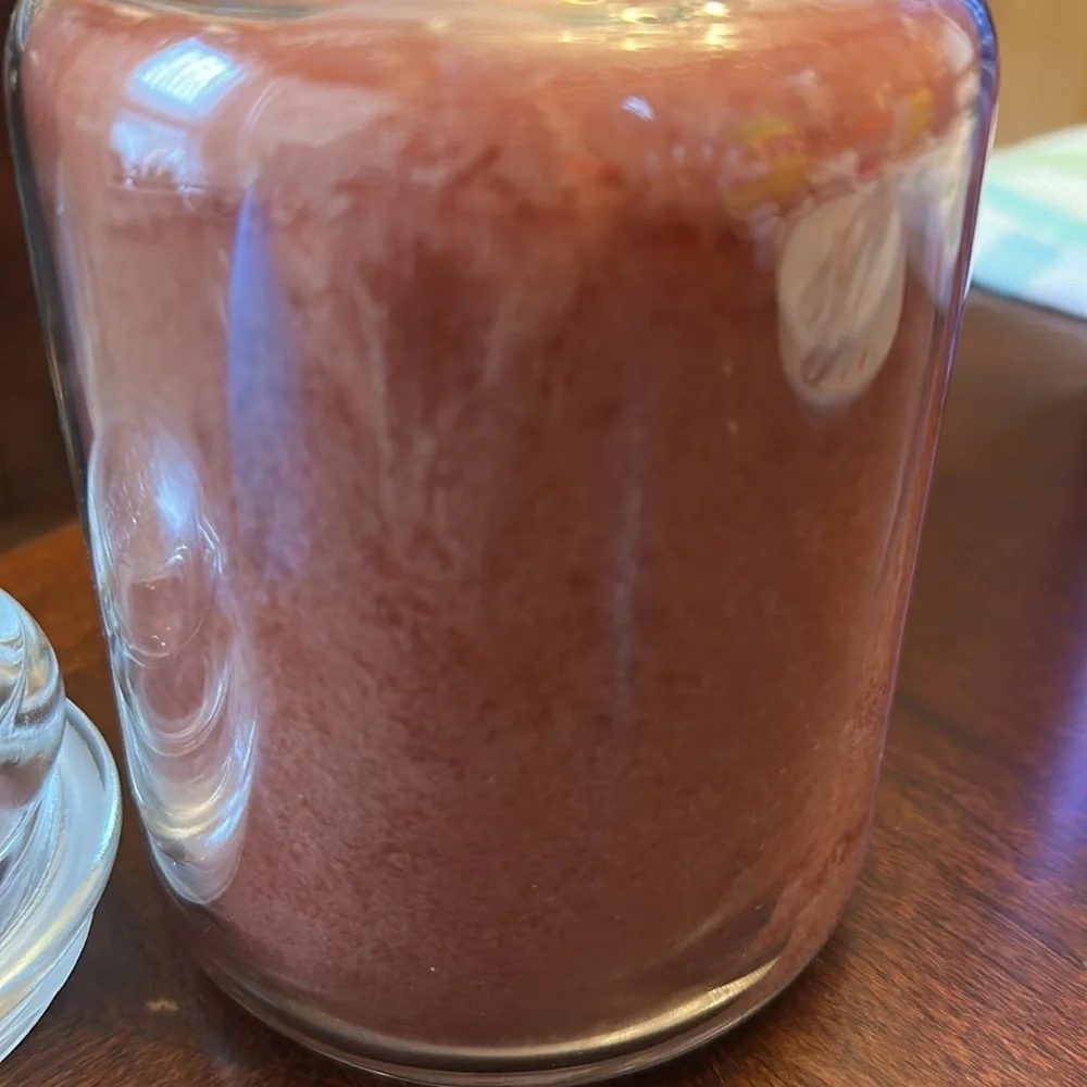 22 ounce large jar Yankee candle Parisian holiday brunch new